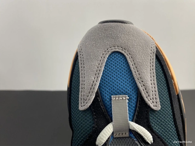 700 Boost Sun Adidas Yeezy V2 GW0296 0801